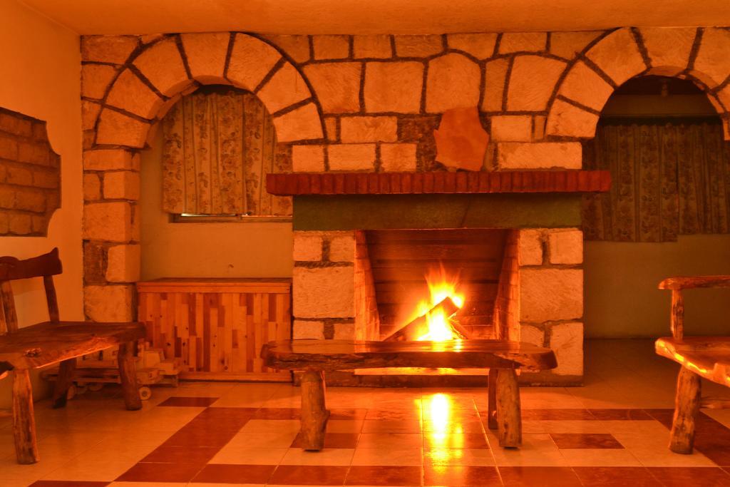 Hotel Posada Del Cobre Креэль Экстерьер фото