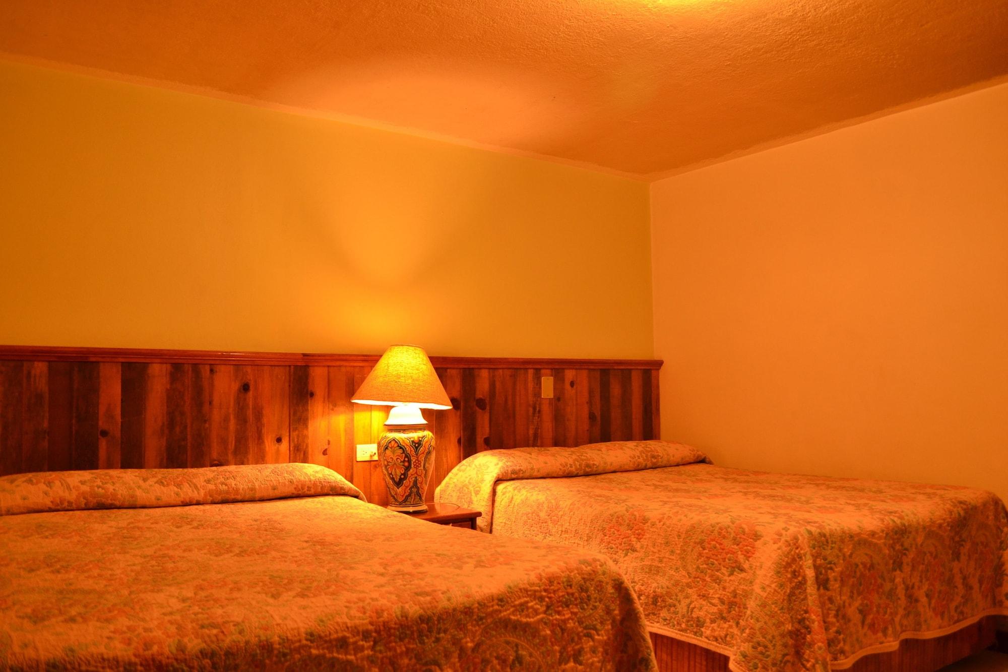 Hotel Posada Del Cobre Креэль Экстерьер фото