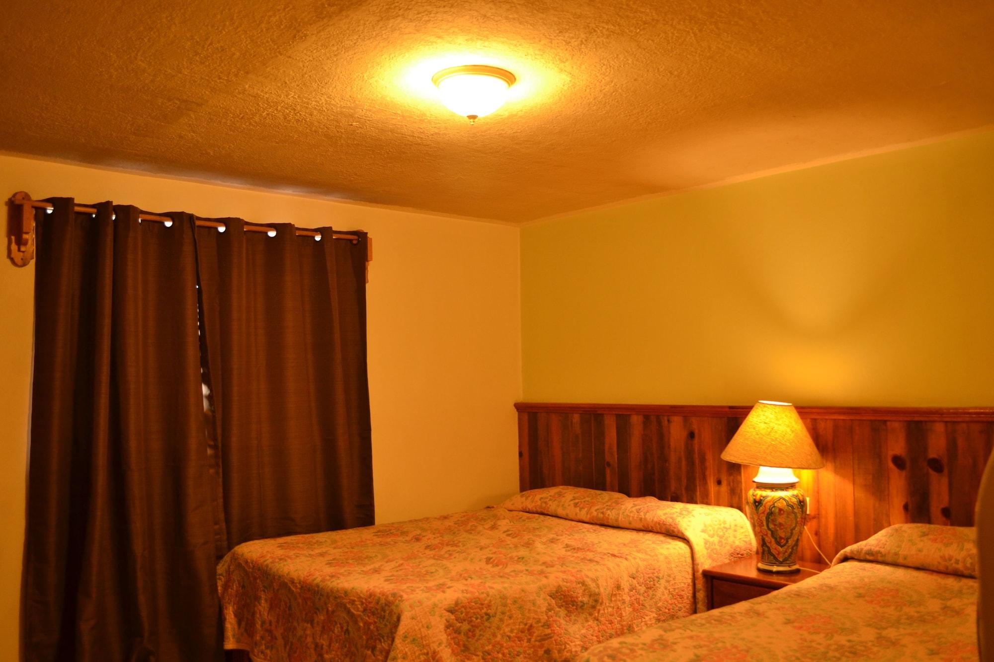 Hotel Posada Del Cobre Креэль Экстерьер фото