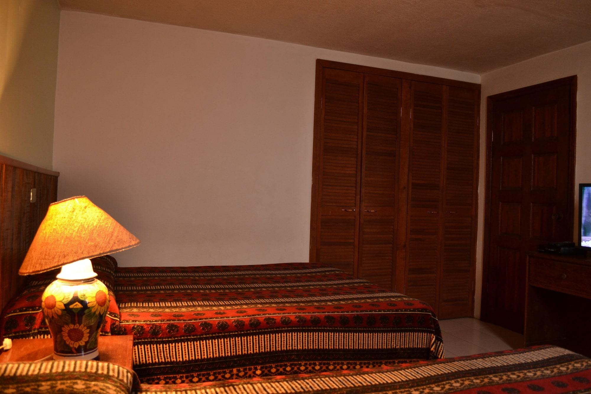 Hotel Posada Del Cobre Креэль Экстерьер фото